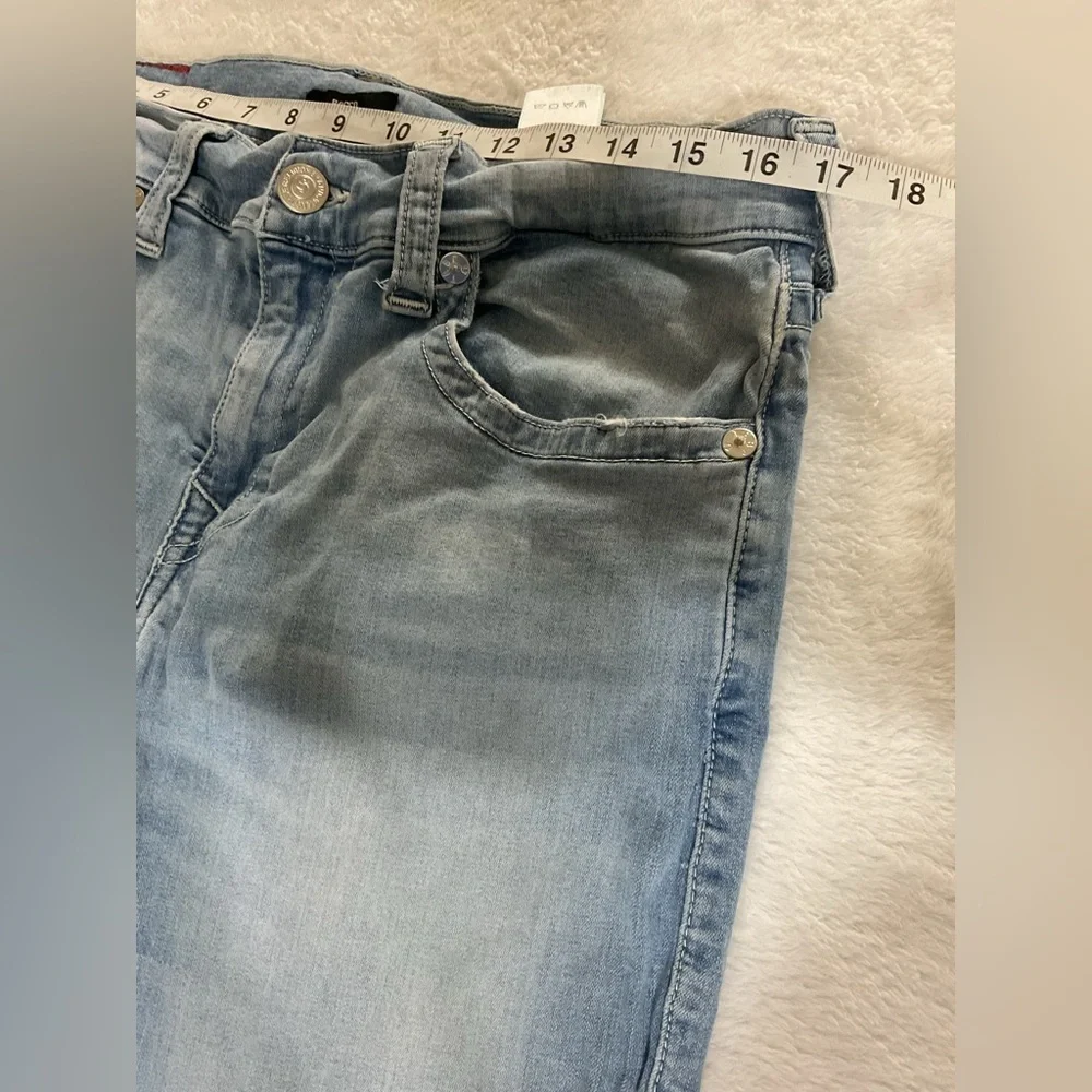 Men's Light Blue Jeans